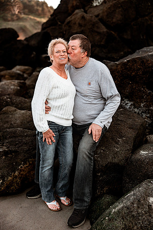Mike-Heather-Depoe-Bay-Oregon-Anniversary-Photos (23 of 71)