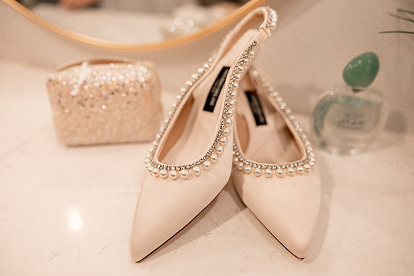 Kara-Sam-Simple-Affairs-Vegas-Wedding-Photos-18