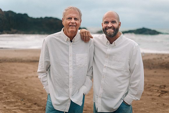 CHRIS-TREVOR-FAMILY-PHOTOS-2023-OREGON-LINCOLN-CITY-PHOTOS (4 of 25)