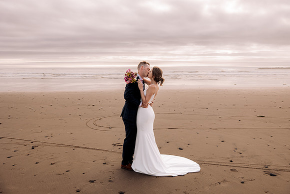 Ben-Ashleigh-Beverly-Beach-Oregon-Elopement (90 of 109)