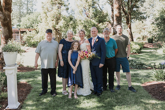 Derrick-Kenzie-Navarra-Gardens-Willamina-Oregon-Wedding-Photos (183 of 436)