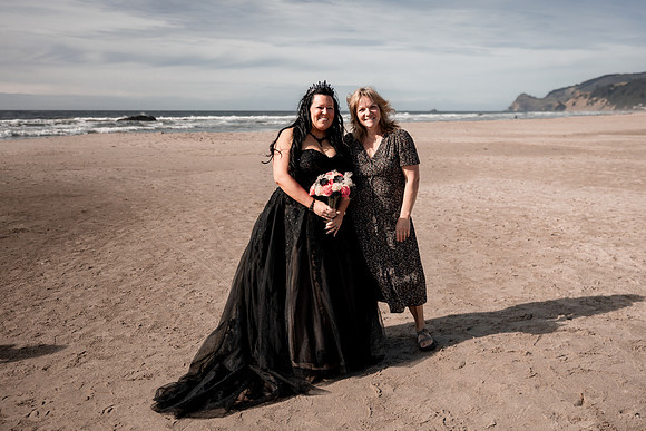 Christian-Brandi-Lincoln-City-Wedding-Photos (42)