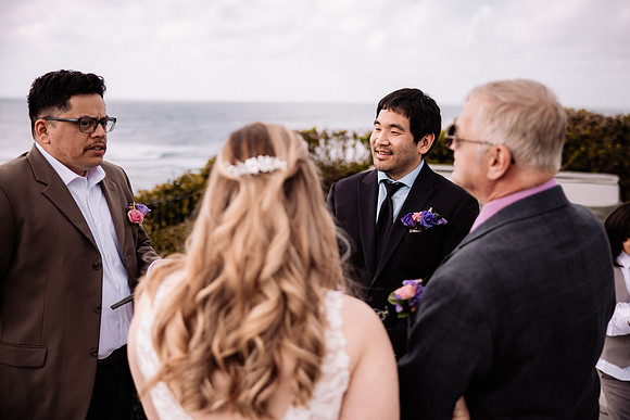Darrick-Hillary-Gleneden-Oregon-Beach-Elopement-Photos