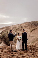 Carissa-Dustin-cape-kiwanda-oregon-elopement-photo-9