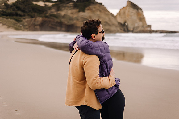 Chris-Lexi-Surprise-proposal-Photos-Pacific-City-Oregon-2023 (3 of 51)