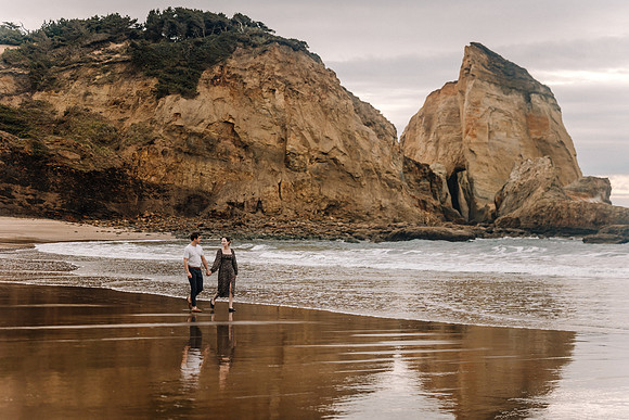 Chris-Lexi-Surprise-proposal-Photos-Pacific-City-Oregon-2023 (38 of 51)