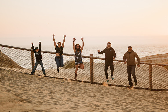 Deanna-Cape-Kiwanda-Oregon-Family-Session-2021-0048