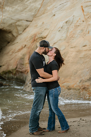 Deanna-Cape-Kiwanda-Oregon-Family-Session-2021-9566