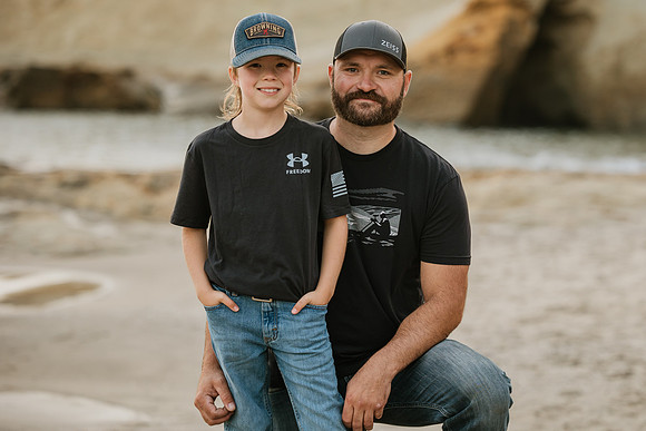 Deanna-Cape-Kiwanda-Oregon-Family-Session-2021-9748