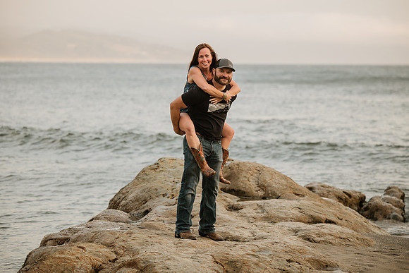 Deanna-Cape-Kiwanda-Oregon-Family-Session-2021-9846