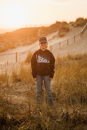 Deanna-Cape-Kiwanda-Oregon-Family-Session-2021-9998