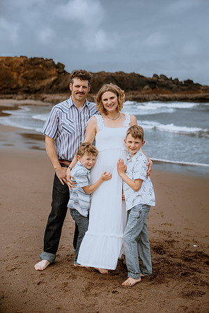 Kip-Sarah-Family-Photos-Oregon-2025-Depoe-Bay (31 of 58)
