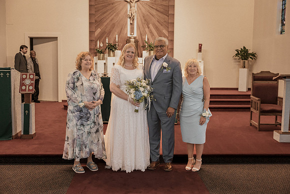 Marcus-Lori-Chinook-Winds-Seafood-Grille-Lincoln-City-Oregon-Wedding-Photos (139 of 477)