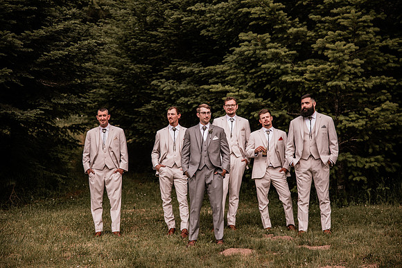 Mark-Darian-Peck-2024-Wedding-Photos-getting-ready (49 of 101)