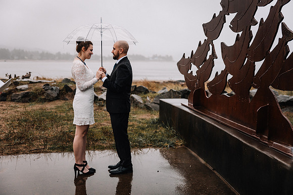Duncan-Sam-Lincoln-City-Oregon-Eloepment-Photos (3 of 11)