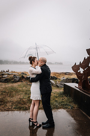 Duncan-Sam-Lincoln-City-Oregon-Eloepment-Photos (19 of 36)