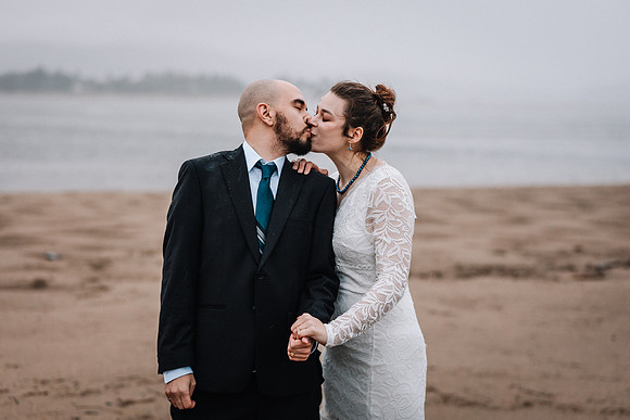 Duncan-Sam-Lincoln-City-Oregon-Eloepment-Photos (28 of 36)