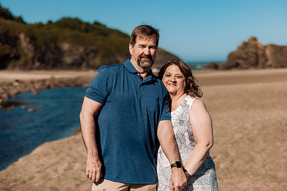 Megan-Fogarty-Creek-Oregon-Family-Photos-2022 (97 of 74)