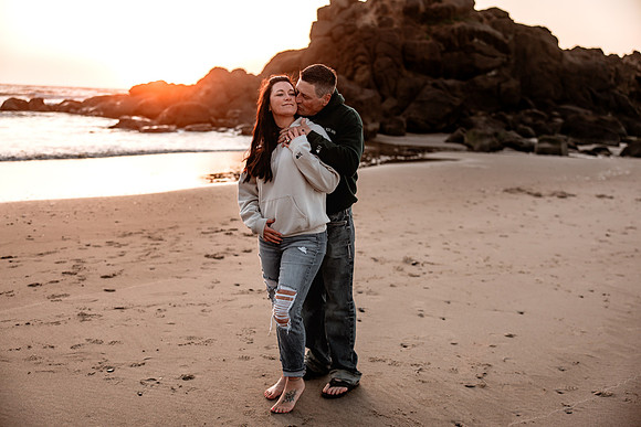 Mike-Heather-Depoe-Bay-Oregon-Anniversary-Photos (58 of 71)