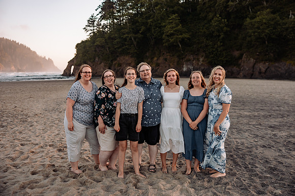 debra-family-vaction-neskowin-2024-22