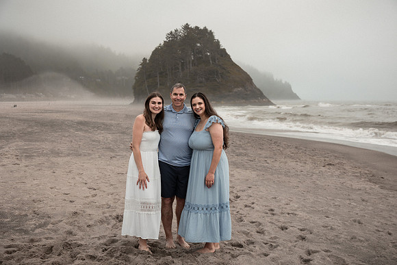 Marybeth-Neskowin-Oregon-Family-Photos-2025 (69 of 78)