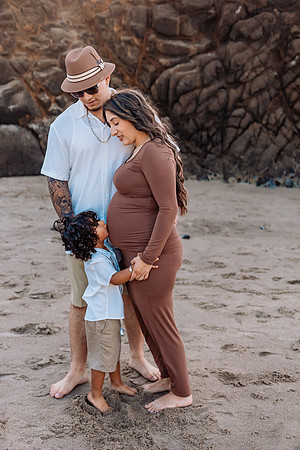 Mia-Maternity-Photos-2024-Fogarty-Creek-Depoe-Bay-oregon-22