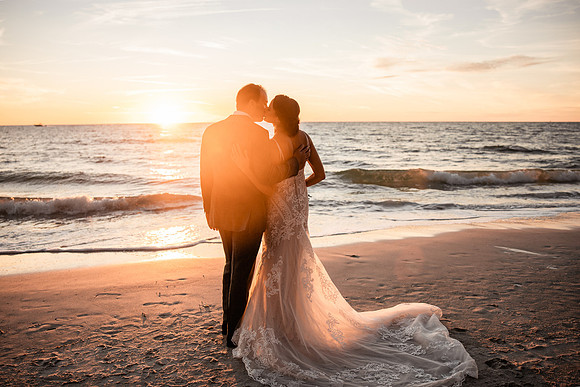 Bennett-Tamra-Sunset-Beach-House-Wedding-Saint-Peterburg-Florida-2021-8217
