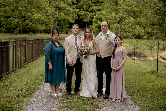 Cody-Mattea-Pittman-Center-Wedding (12 of 92)