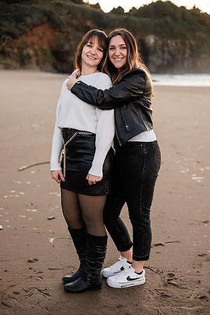 Koralee-Sisters-Family-Session-Lincoln-City-Oregon-2023 (29 of 75)