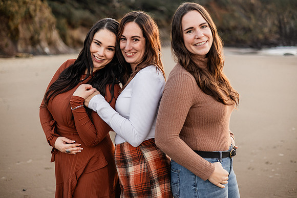 Koralee-Sisters-Family-Session-Lincoln-City-Oregon-2023 (38 of 75)