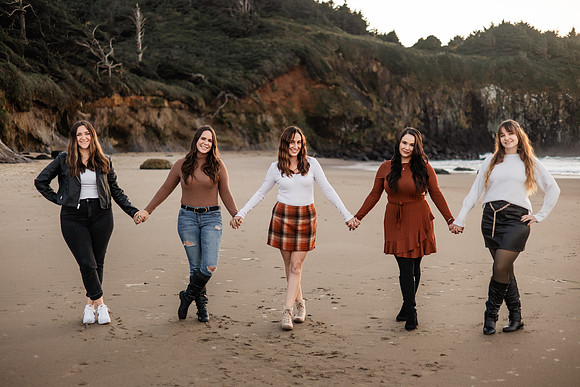 Koralee-Sisters-Family-Session-Lincoln-City-Oregon-2023 (41 of 75)