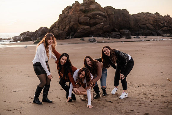Koralee-Sisters-Family-Session-Lincoln-City-Oregon-2023 (59 of 75)