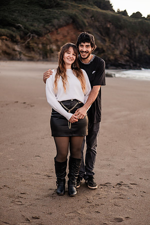 Koralee-Sisters-Family-Session-Lincoln-City-Oregon-2023 (68 of 75)