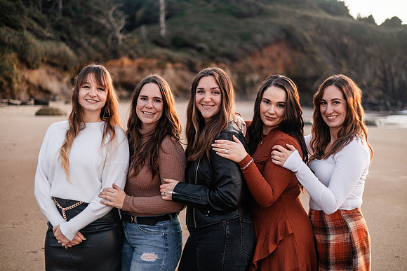 Koralee-Sisters-Family-Session-Lincoln-City-Oregon-2023 (74 of 75)