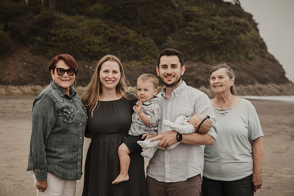 Madysen-Neskowin-Oregon-Family-Photos-2025 (21 of 64)