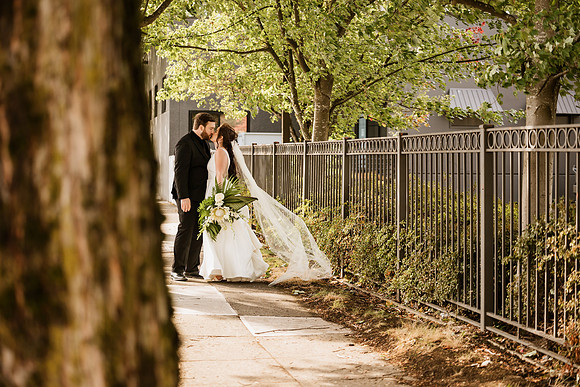Jack-Talyn-Easton-Broad-Portland-Oregon-Wedding-5635-303