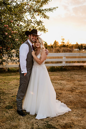 Gage-Mckayla-Adeline-Farm-Wedding-Photos-2021-0538