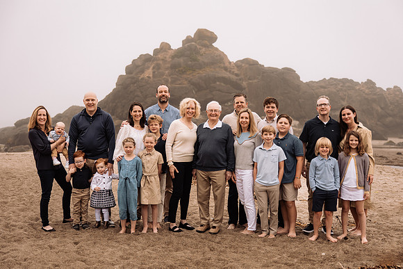 Marsha-Family-Photos-Lincoln-City-Oregon-2022 (8 of 57)