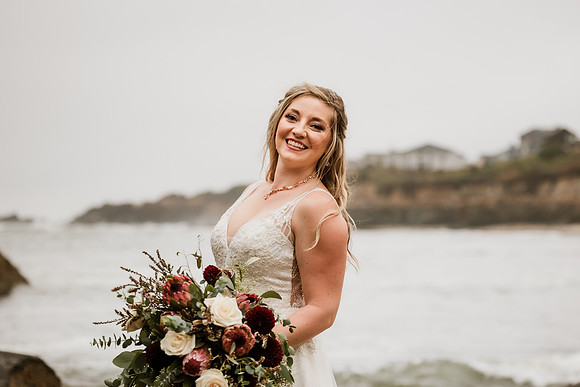 Tyler-Riley-Gold-Beach-Wedding-Photos-5273-4495