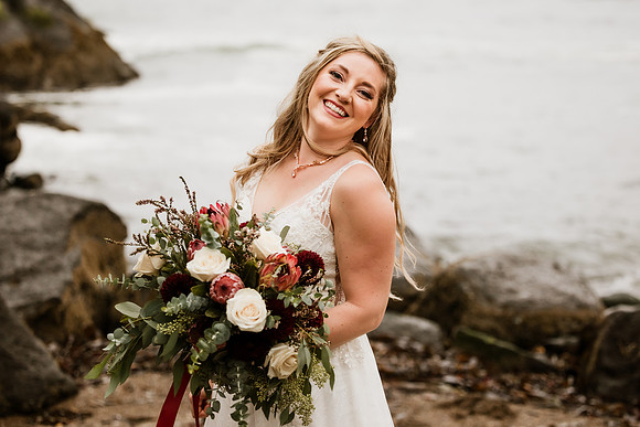 Tyler-Riley-Gold-Beach-Wedding-Photos-5273-4491