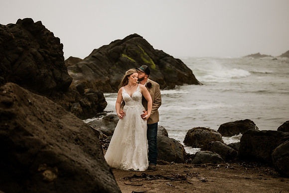 Tyler-Riley-Gold-Beach-Wedding-Photos-5273-4620