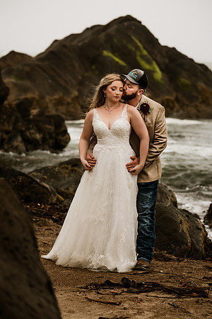 Tyler-Riley-Gold-Beach-Wedding-Photos-5273-4616
