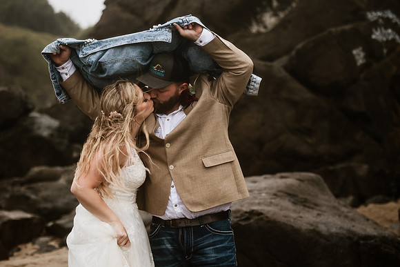 Tyler-Riley-Gold-Beach-Wedding-Photos-5273-5149