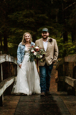 Tyler-Riley-Gold-Beach-Wedding-Photos-5273-5303