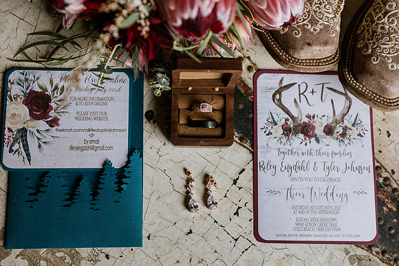 Tyler-Riley-Gold-Beach-Wedding-Photos-5273-5381