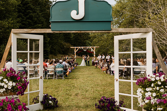 Tyler-Riley-Gold-Beach-Wedding-Photos-5273-5750