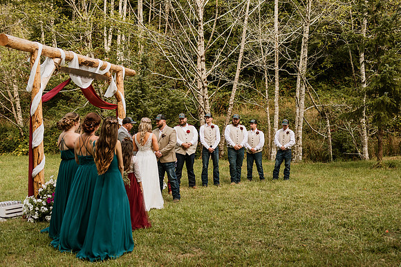 Tyler-Riley-Gold-Beach-Wedding-Photos-5273-5757