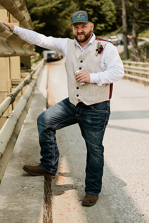 Tyler-Riley-Gold-Beach-Wedding-Photos-5273-7252
