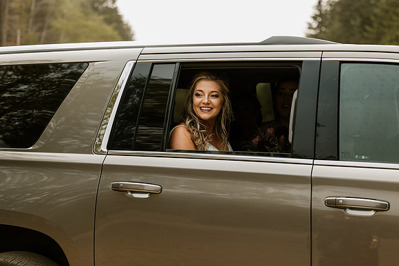 Tyler-Riley-Gold-Beach-Wedding-Photos-5273-7516