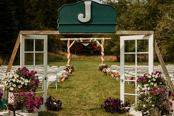 Tyler-Riley-Gold-Beach-Wedding-Photos-5273-7577